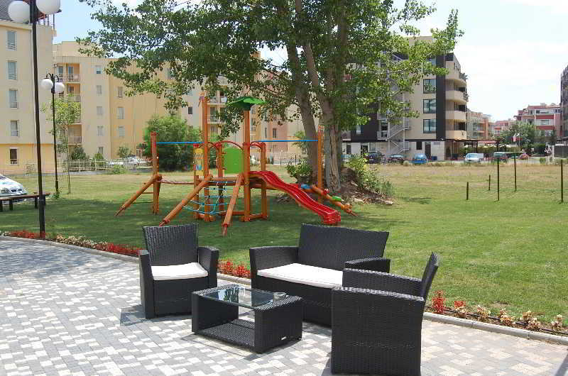 Хотел бумеранг 3*